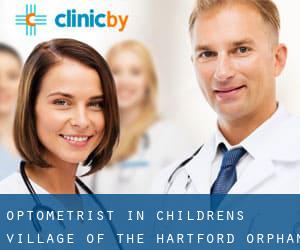Optometrist in Childrens Village of the Hartford Orphan Asylum